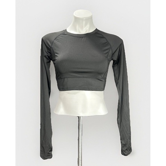 HALARA Tops - Halara Long Sleeve Crop Top Womens Size Medium Black Stretch NWT